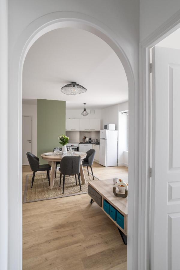 L'Eucalyptus - Charmant Appartement De 52M2 Дінар Екстер'єр фото